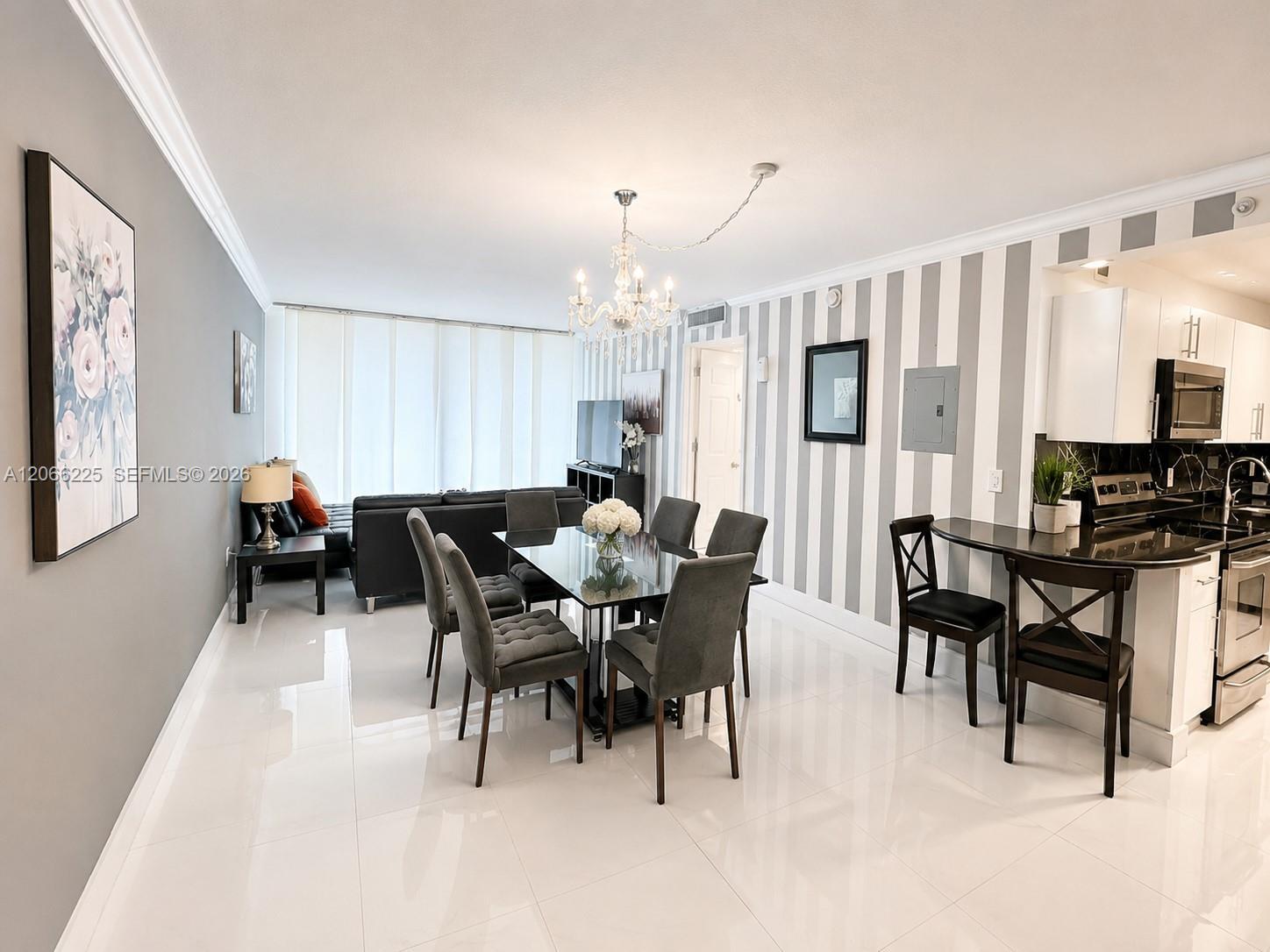 401 69th St # 304, Miami Beach FL 33141 photo 3