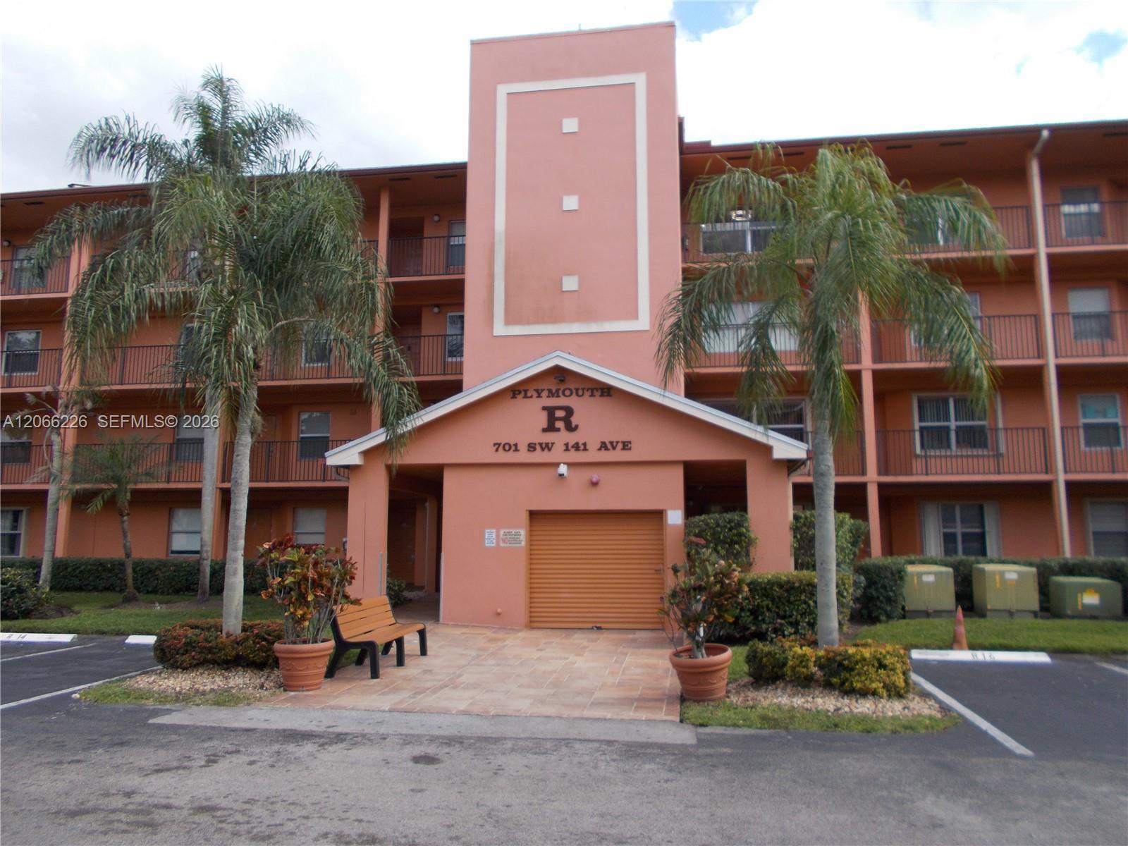 701 SW 141st Ave # 110R, Pembroke Pines FL 33027