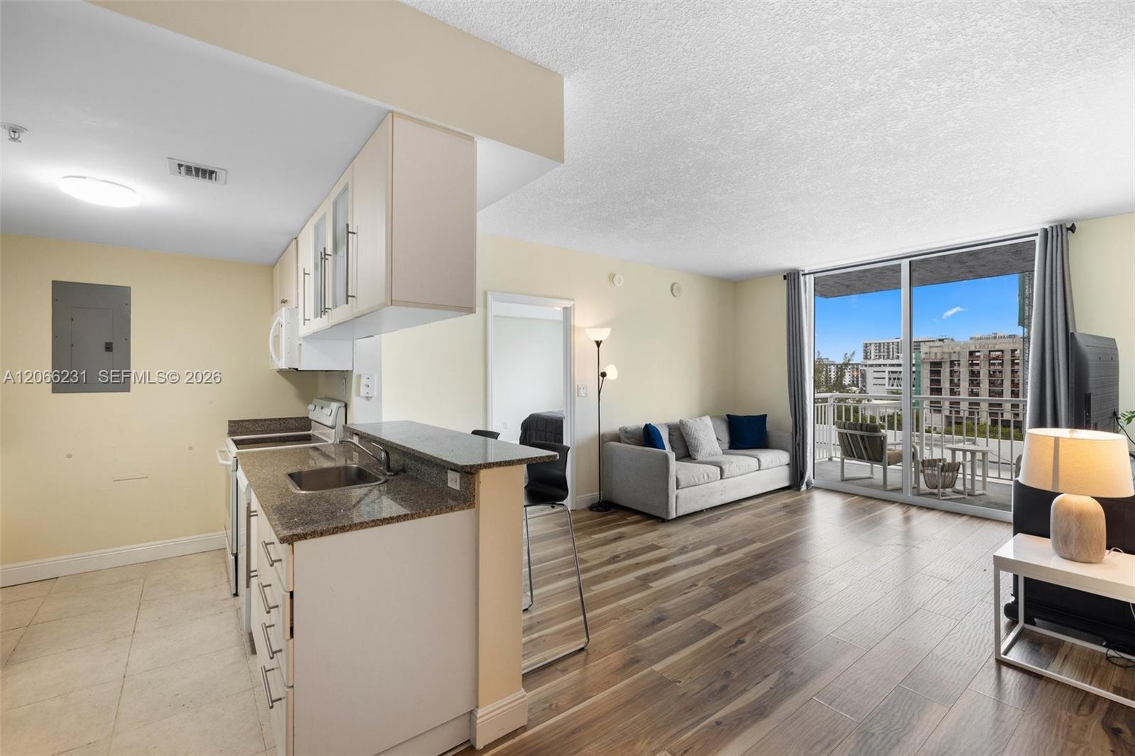 275 NE 18th St # 710, Miami FL 33132 photo 3