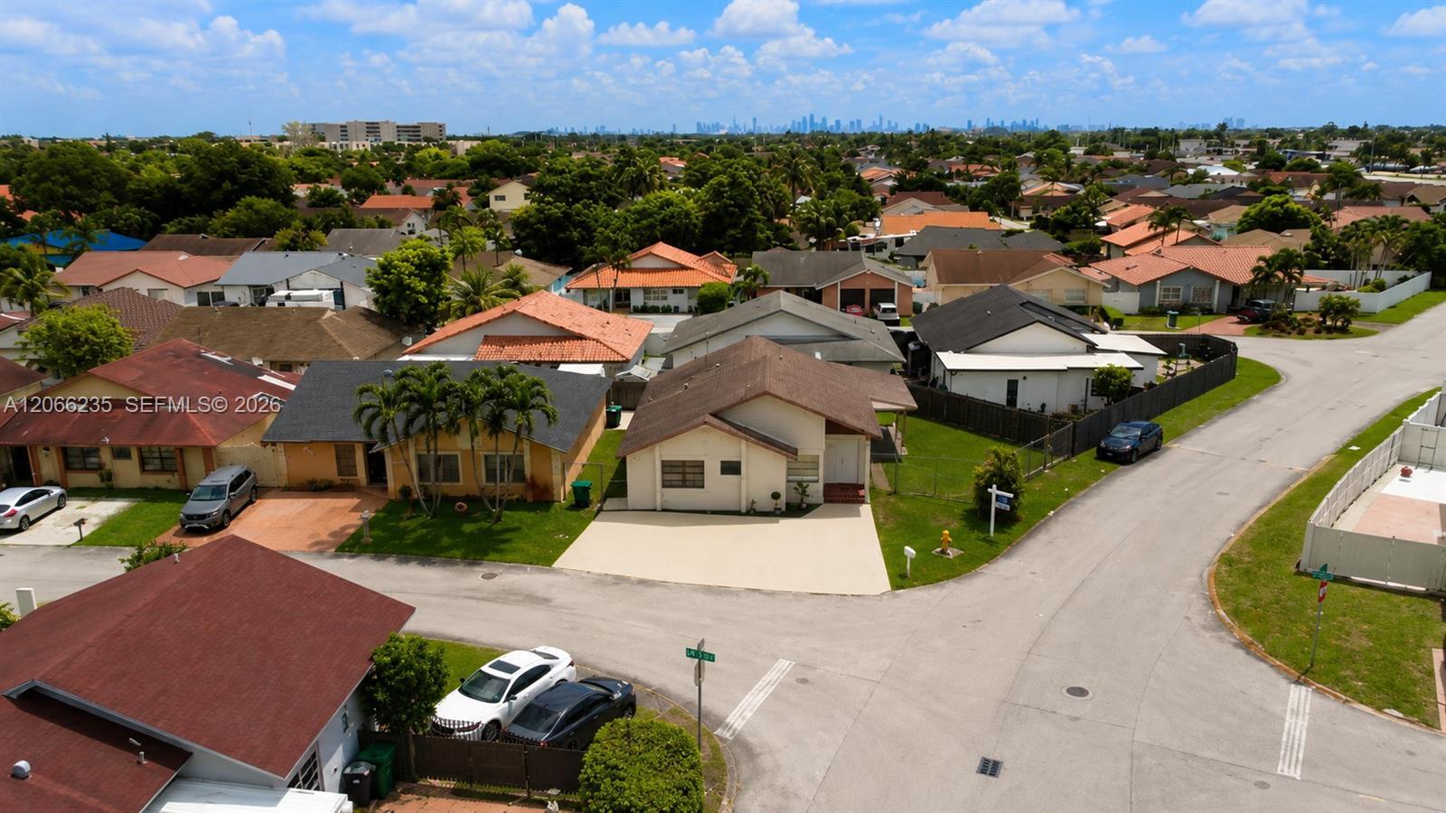 764 SW 99th Ct Cir, Miami FL 33174 photo 4