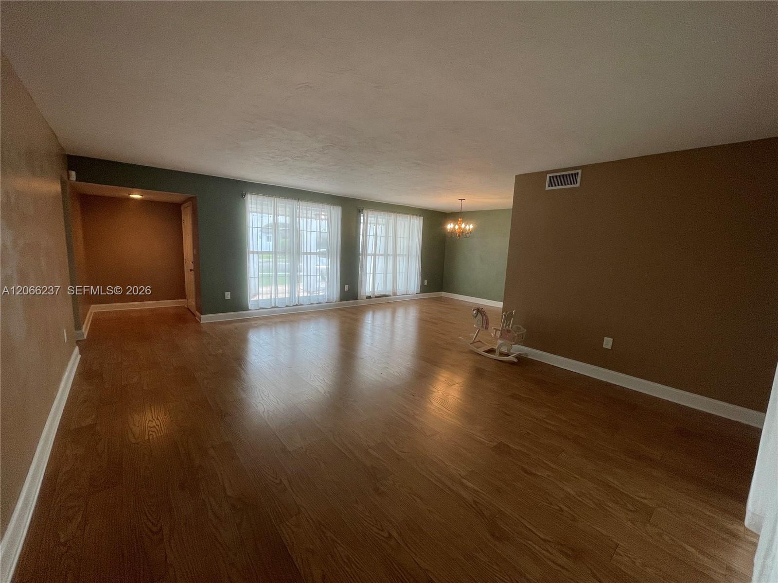 9301 SW 54th St, Cooper City FL 33328 photo 4