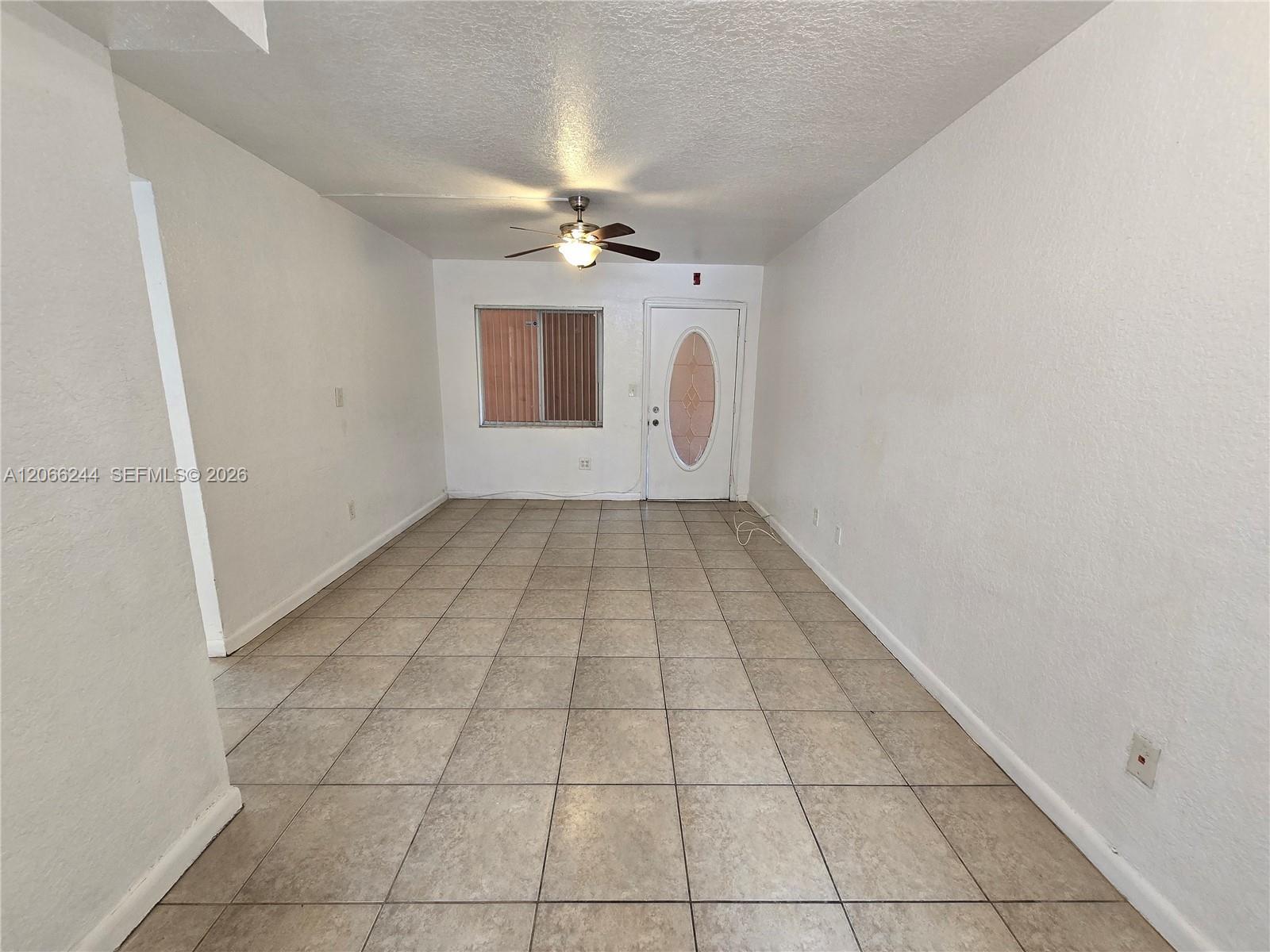 2330 NW 11th St # 15, Miami FL 33125 photo 2