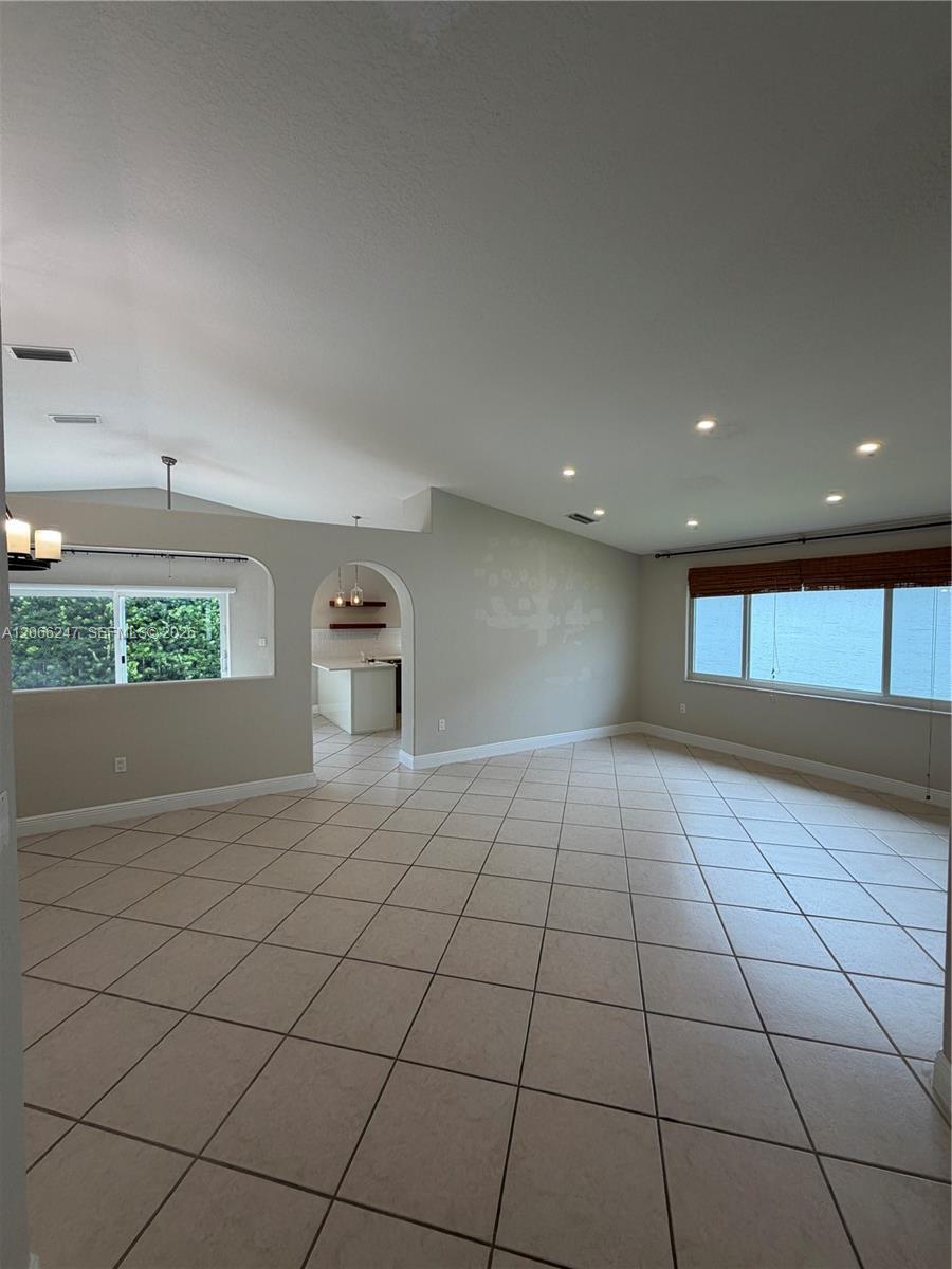 14525 NW 88 ave # 14525, Miami Lakes FL 33018 photo 5