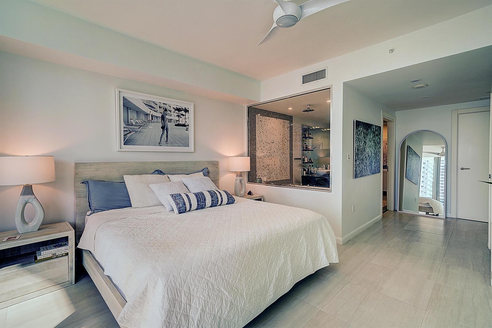 200 Biscayne Blvd Way # 1408, Miami FL 33131 photo 5
