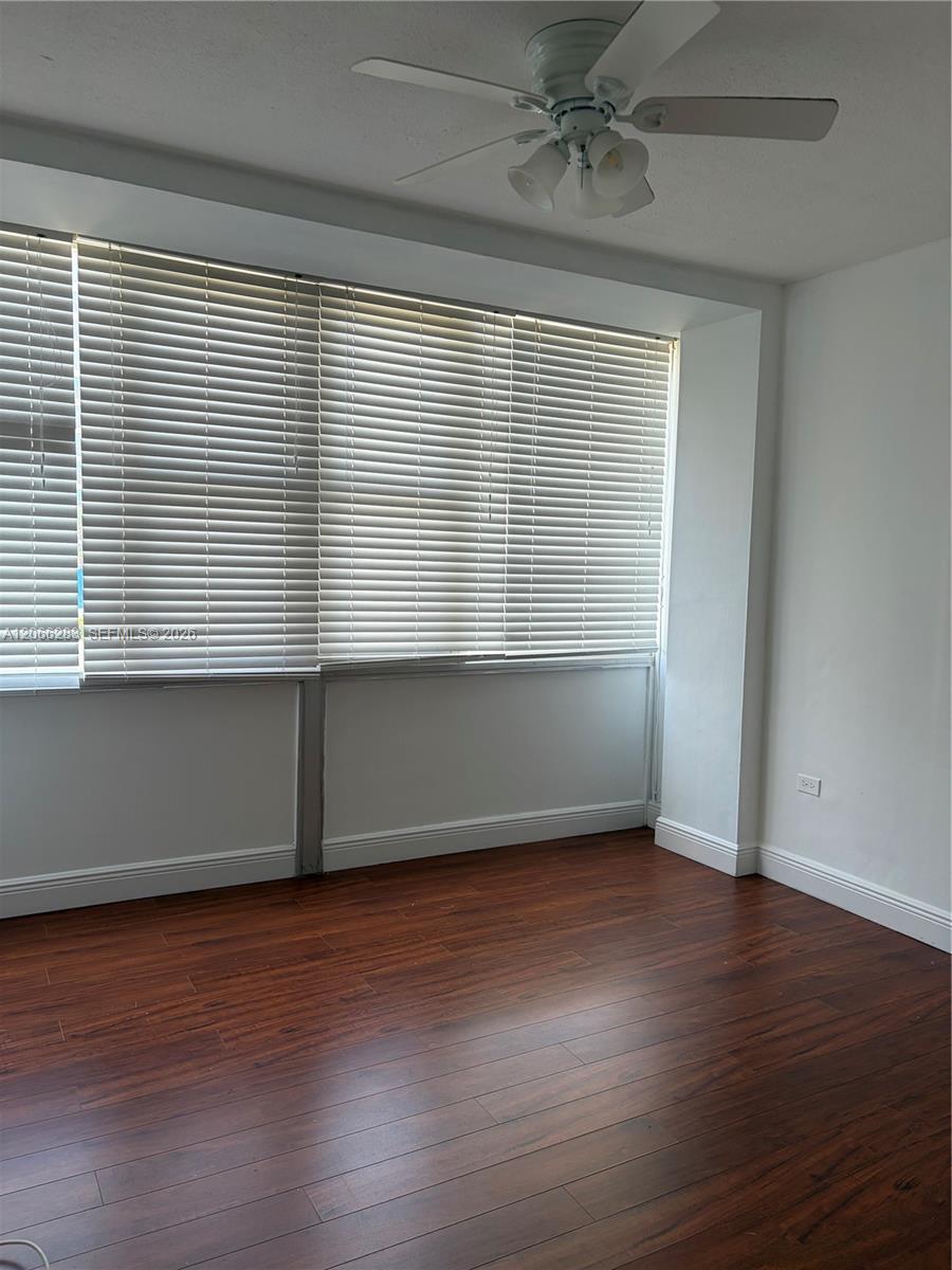 7545 E Treasure Dr # 5G, North Bay Village FL 33141 photo 5