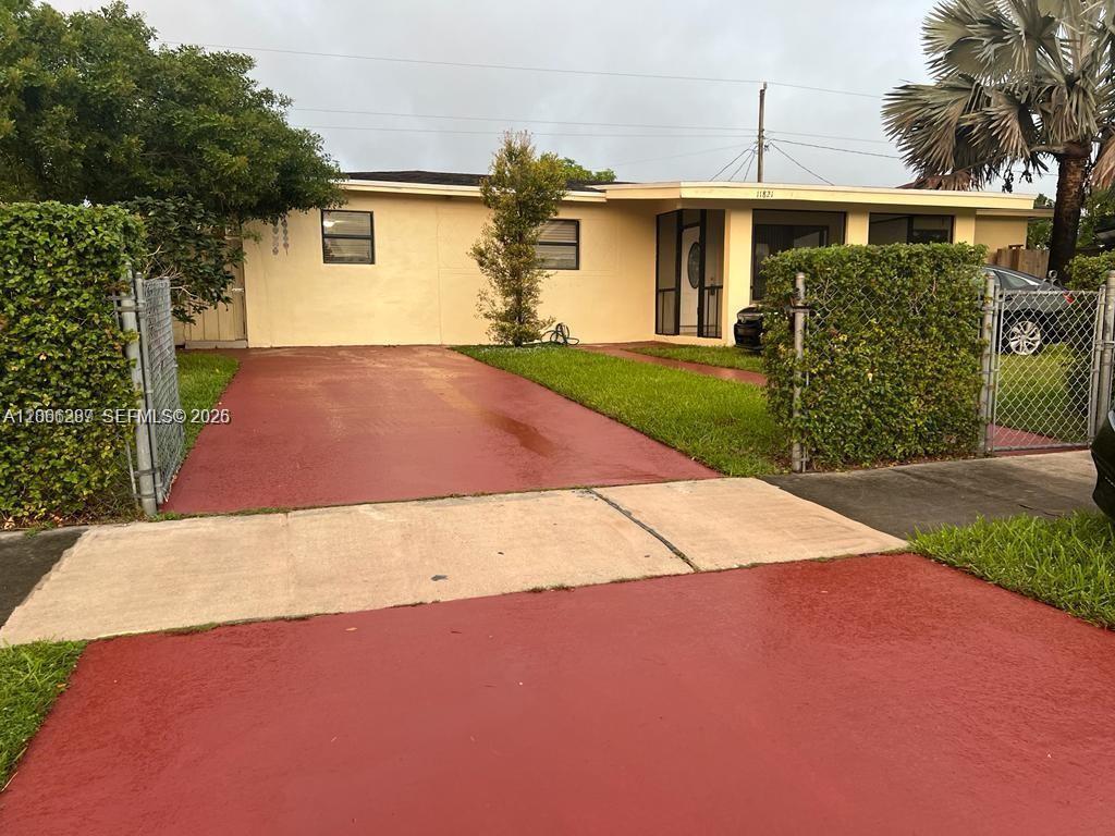 11821 SW 185th Ter # 0, Miami FL 33177