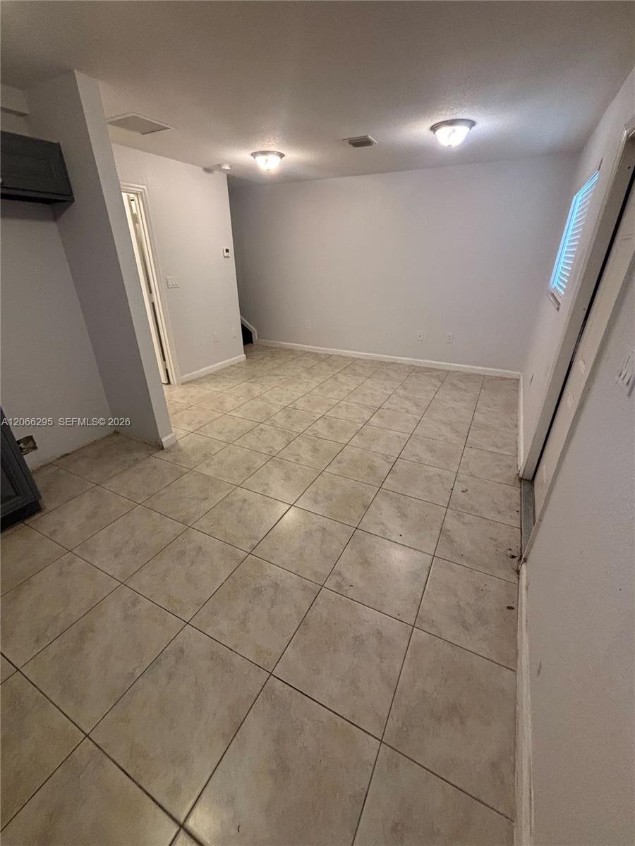 14042 NE 2nd Ave # 14042, Miami FL 33161 photo 4