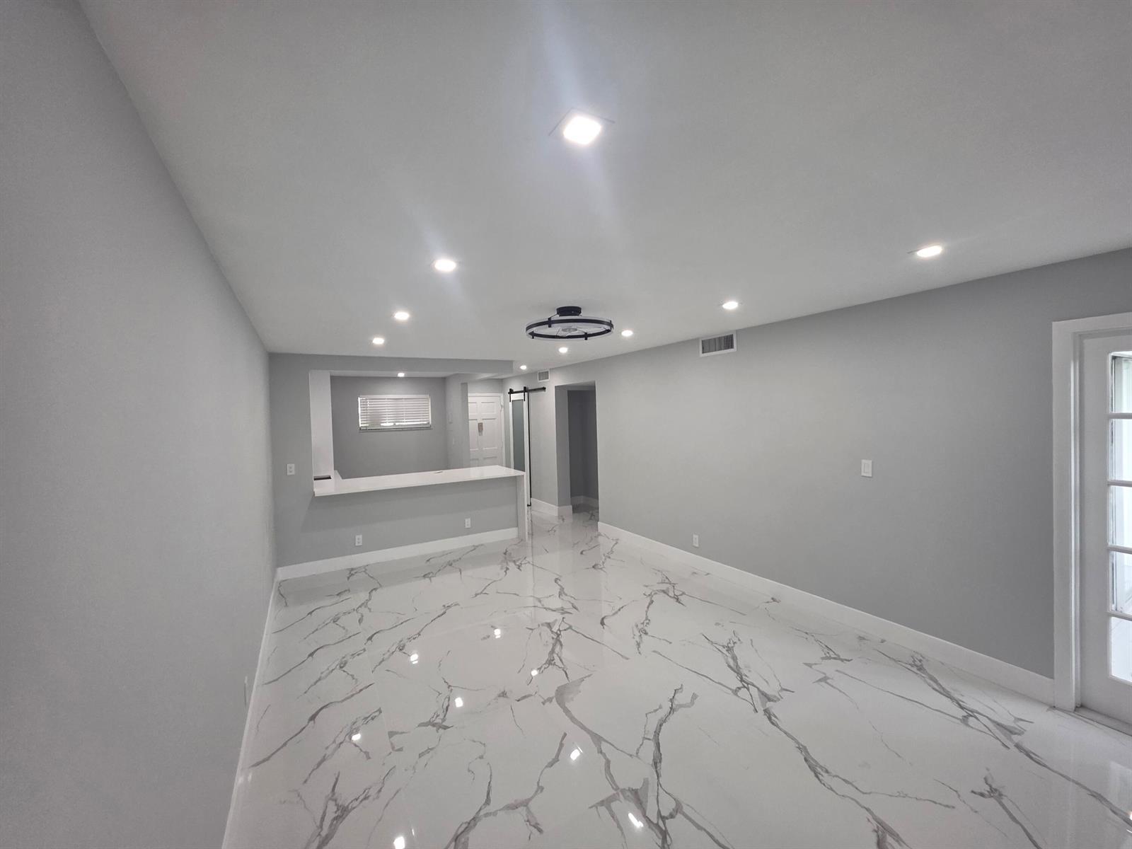2682 S GARDEN Drive S # 107, Lake Worth FL 33461 photo 5