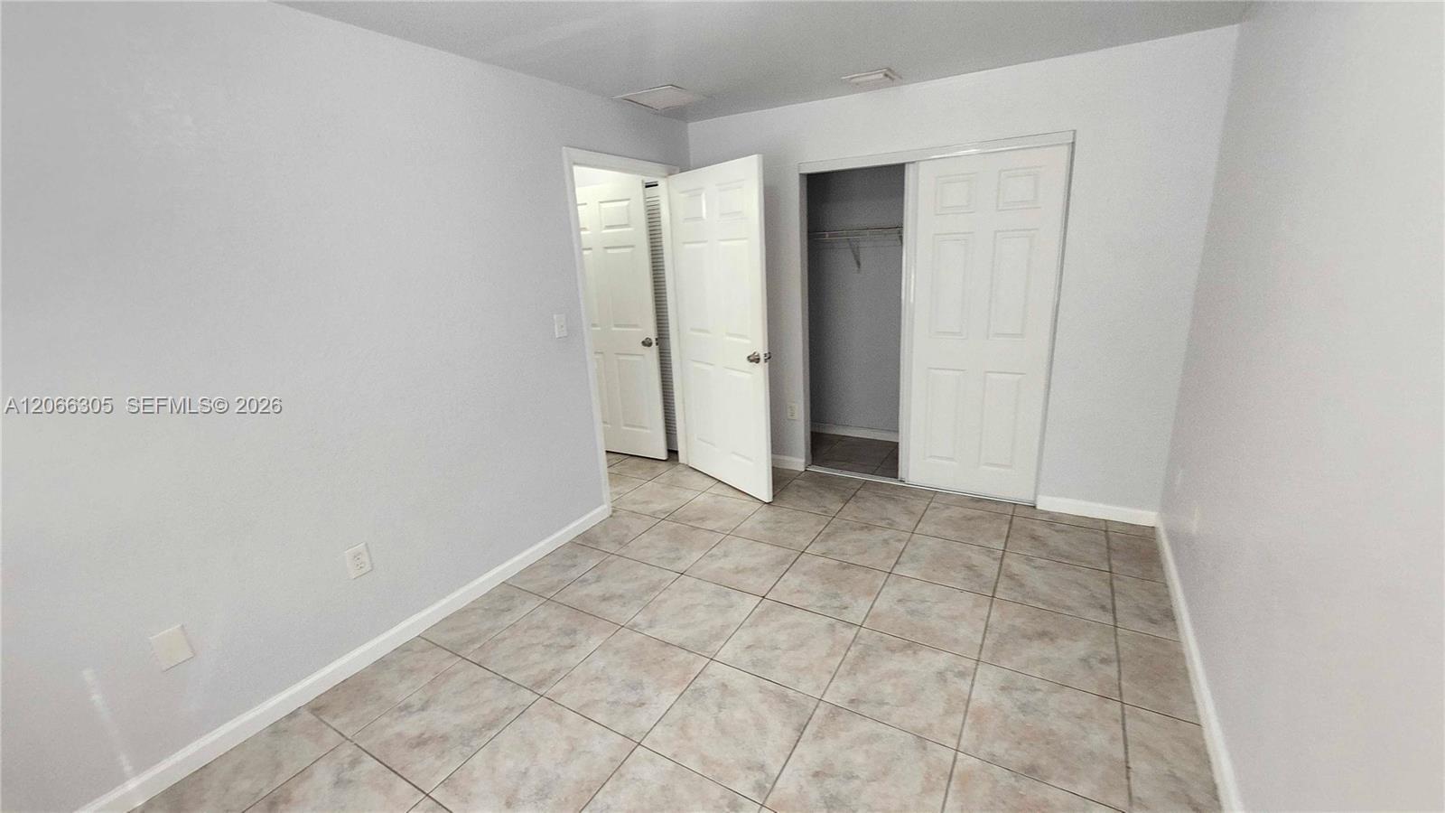 14084 NE 2nd Ave # 14084, Miami FL 33161 photo 5
