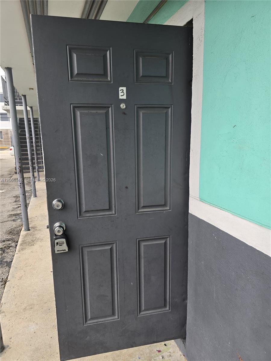 535 NW 7th St # 3, Miami FL 33136