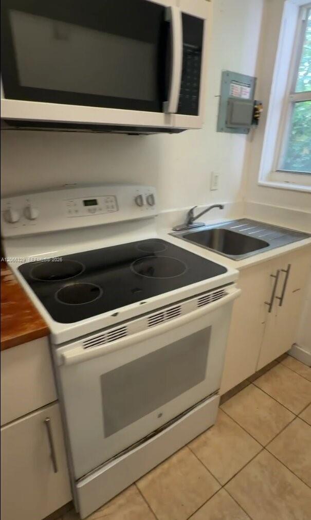 640 SW 5th St # 4, Miami FL 33130 photo 3