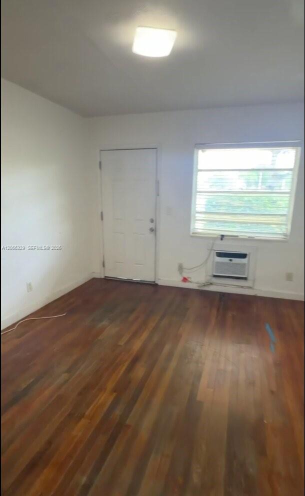 640 SW 5th St # 4, Miami FL 33130 photo 5