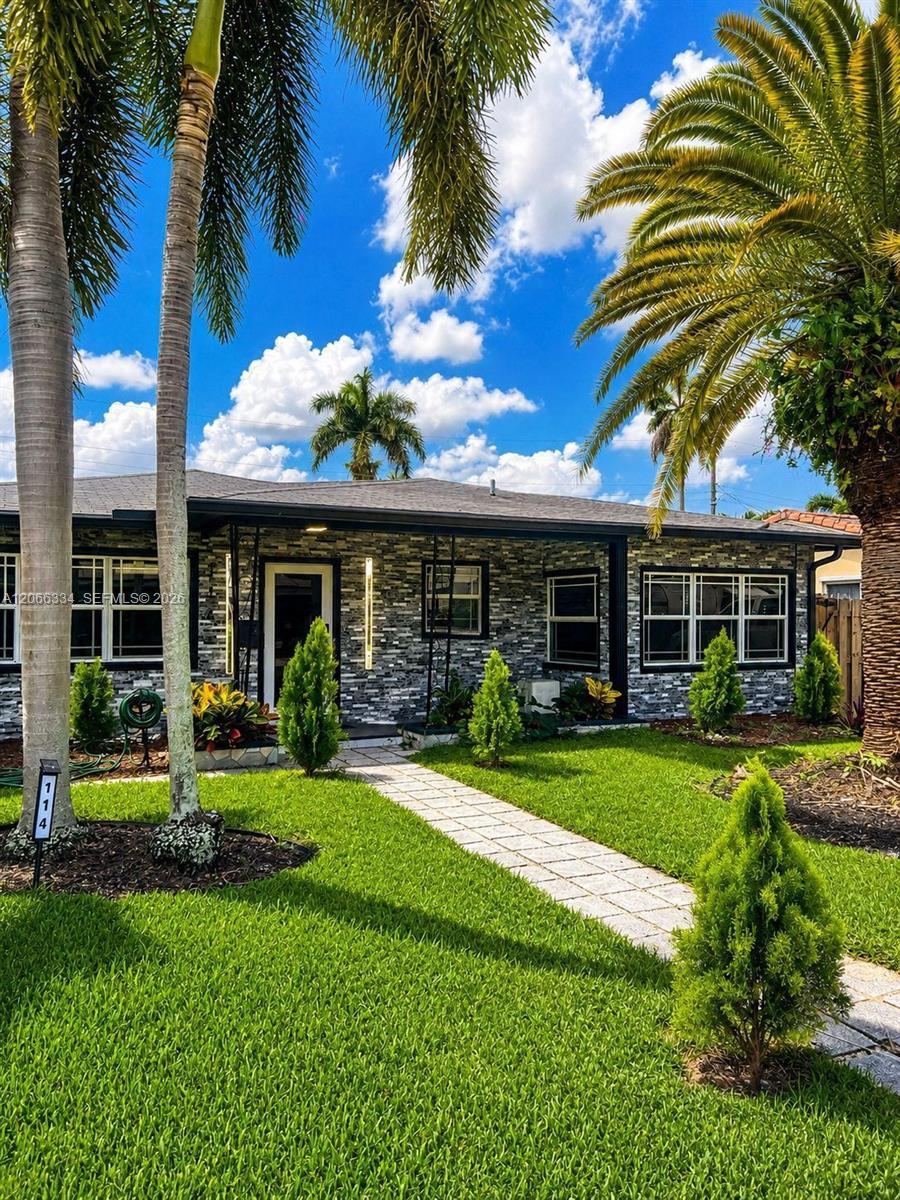 114 NE 2nd Pl, Dania Beach FL 33004
