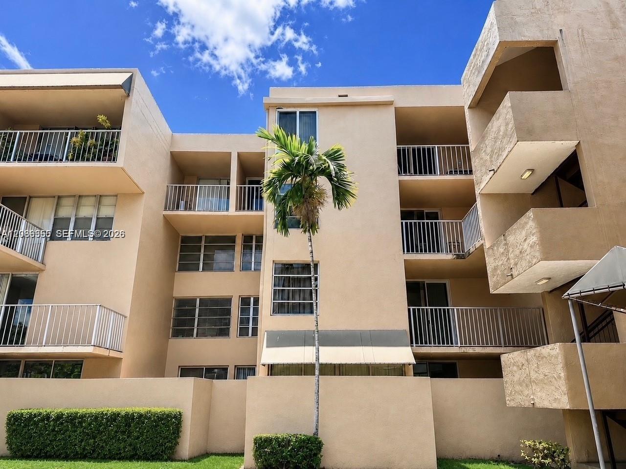 10801 SW 109th Ct # D103, Miami FL 33176