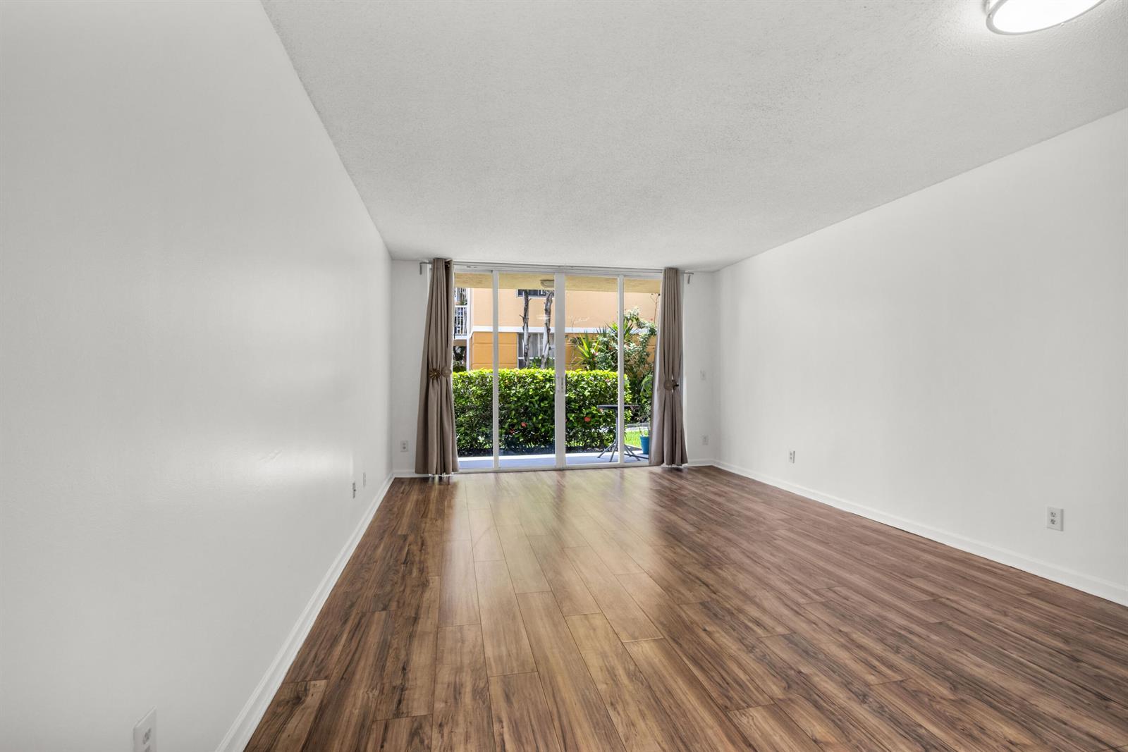 1341 SE 3RD Avenue # 112, Dania Beach FL 33004 photo 3