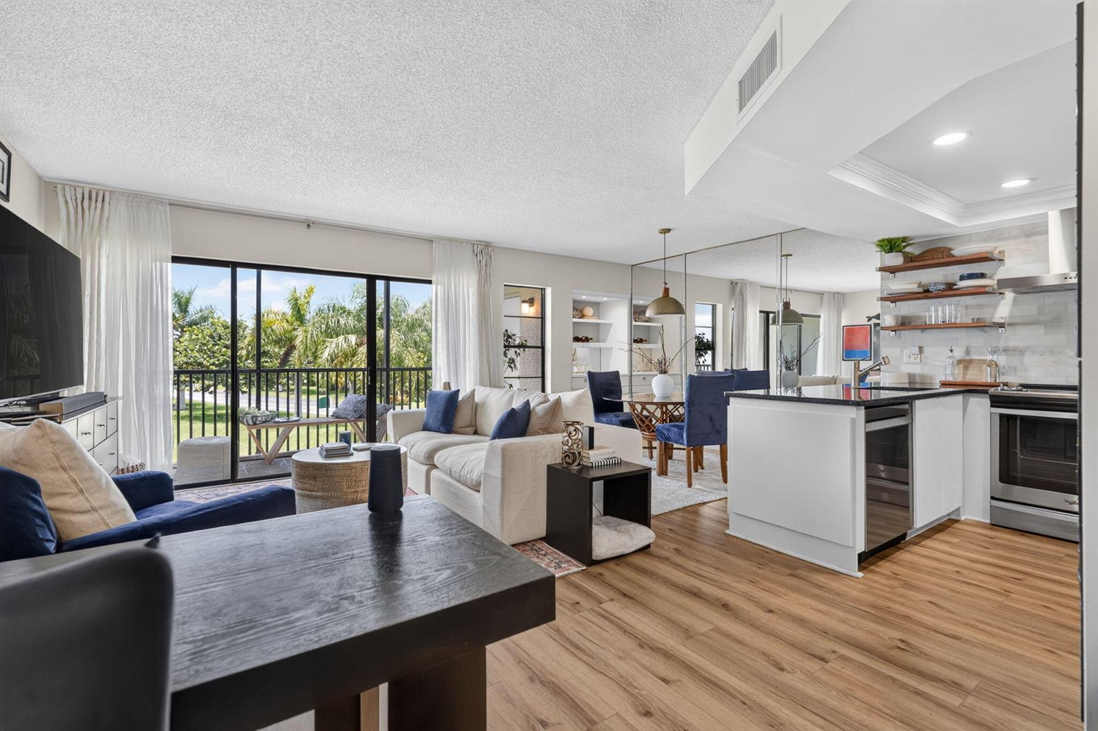 1605 US-1, Jupiter FL 33477 photo 5