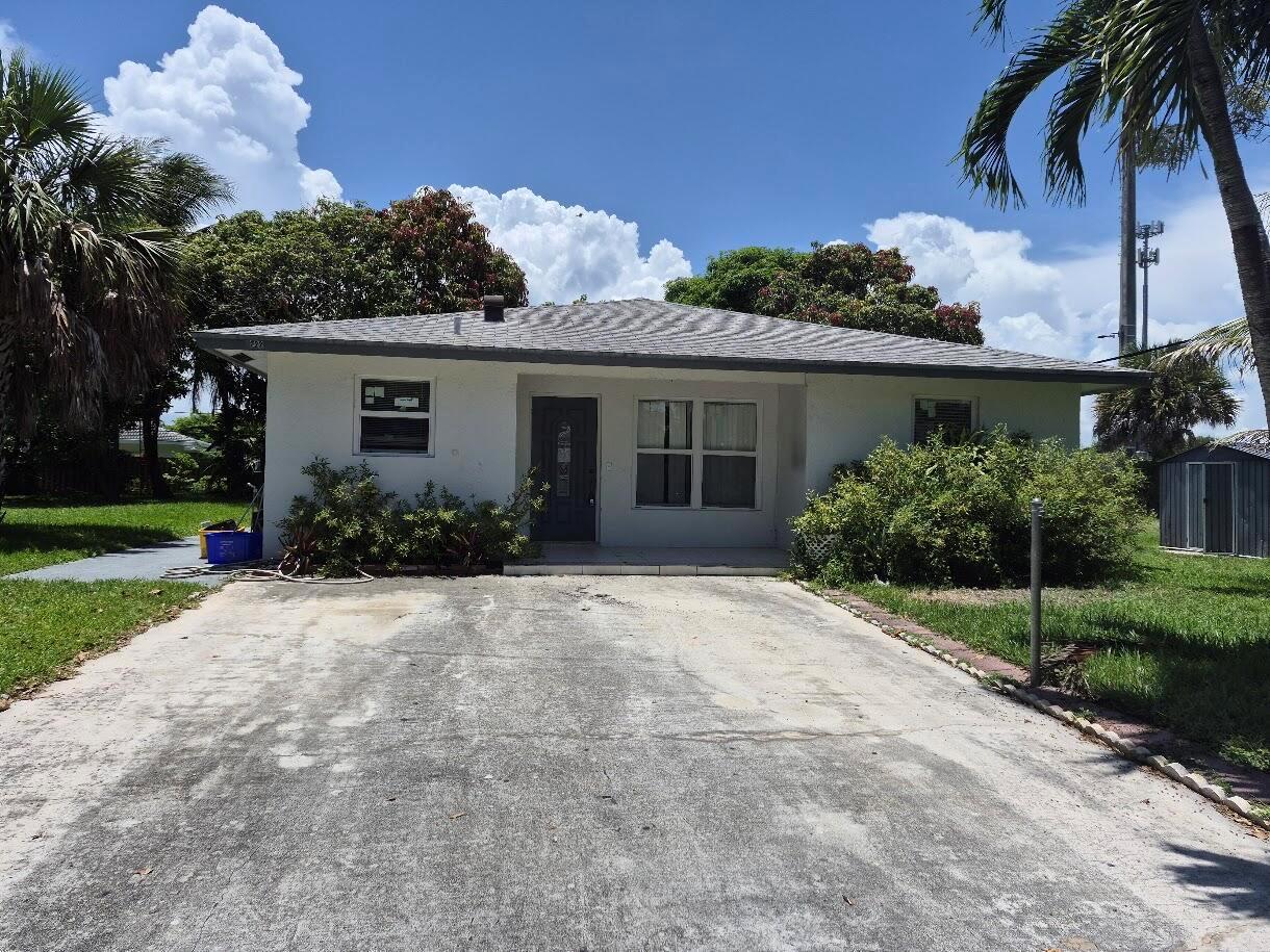 2222 NE 3RD Avenue, Delray Beach FL 33444