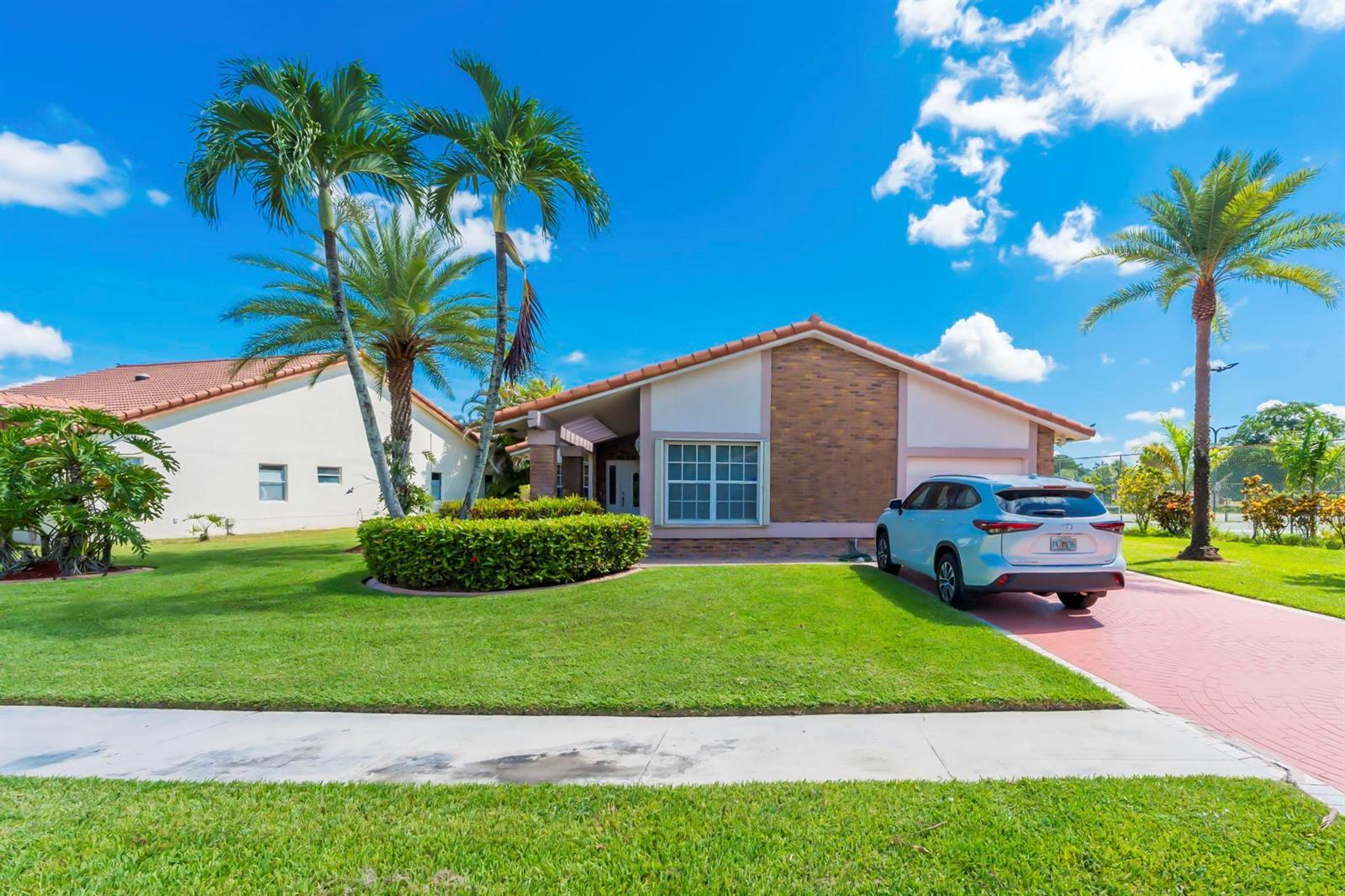 19626 Sea Pines Way, Boca Raton FL 33498 photo 2