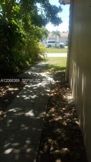 1921 N 50th Ave # 1921, Hollywood FL 33021