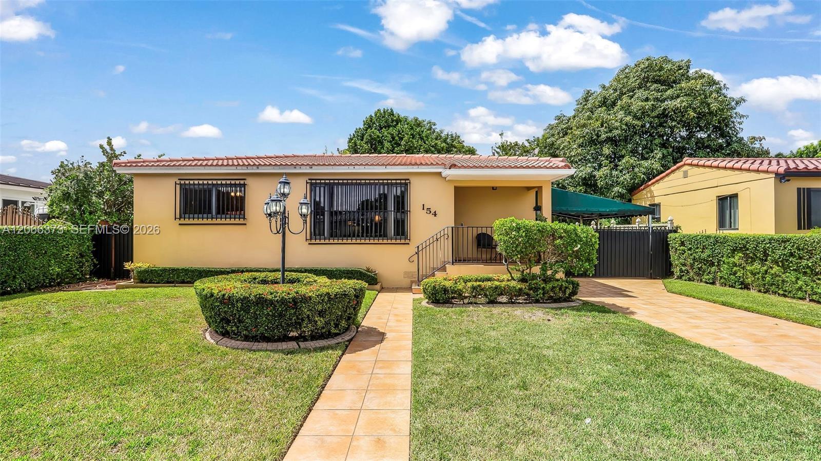 154 W 59th St, Hialeah FL 33012