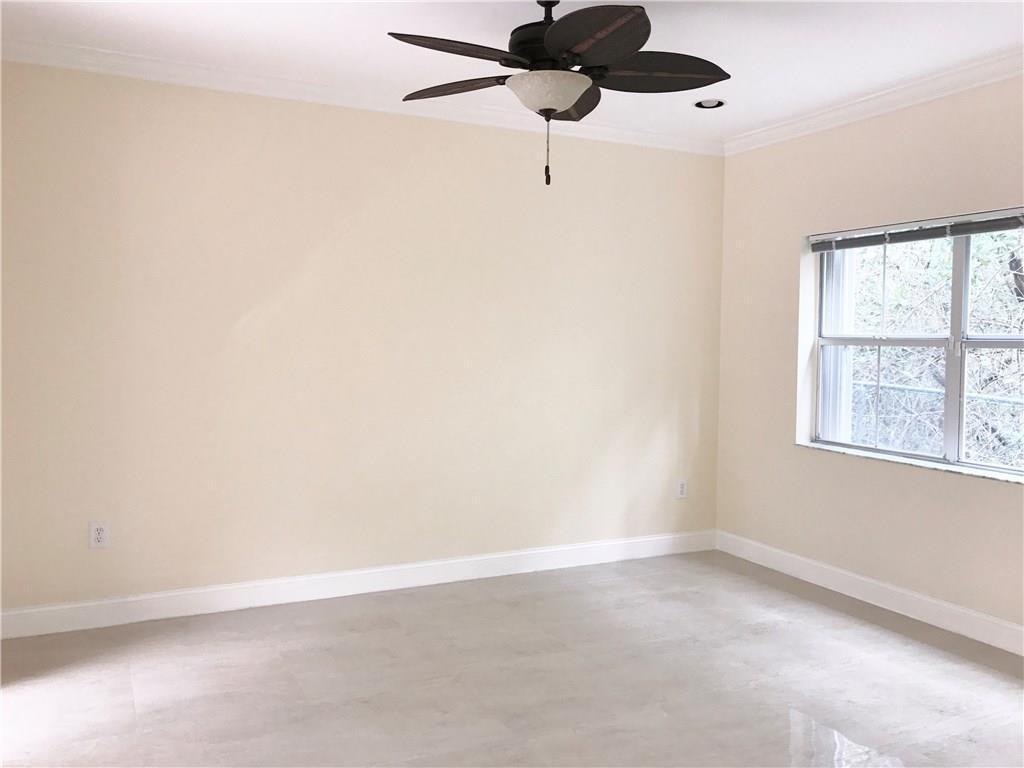 1295 WEEPING WILLOW Way # 1295, Hollywood FL 33019 photo 5