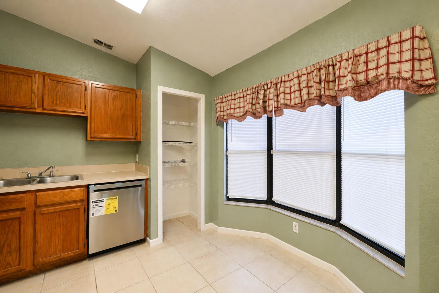 513 SW LAKOTA Avenue, Port St. Lucie FL 34953 photo 5