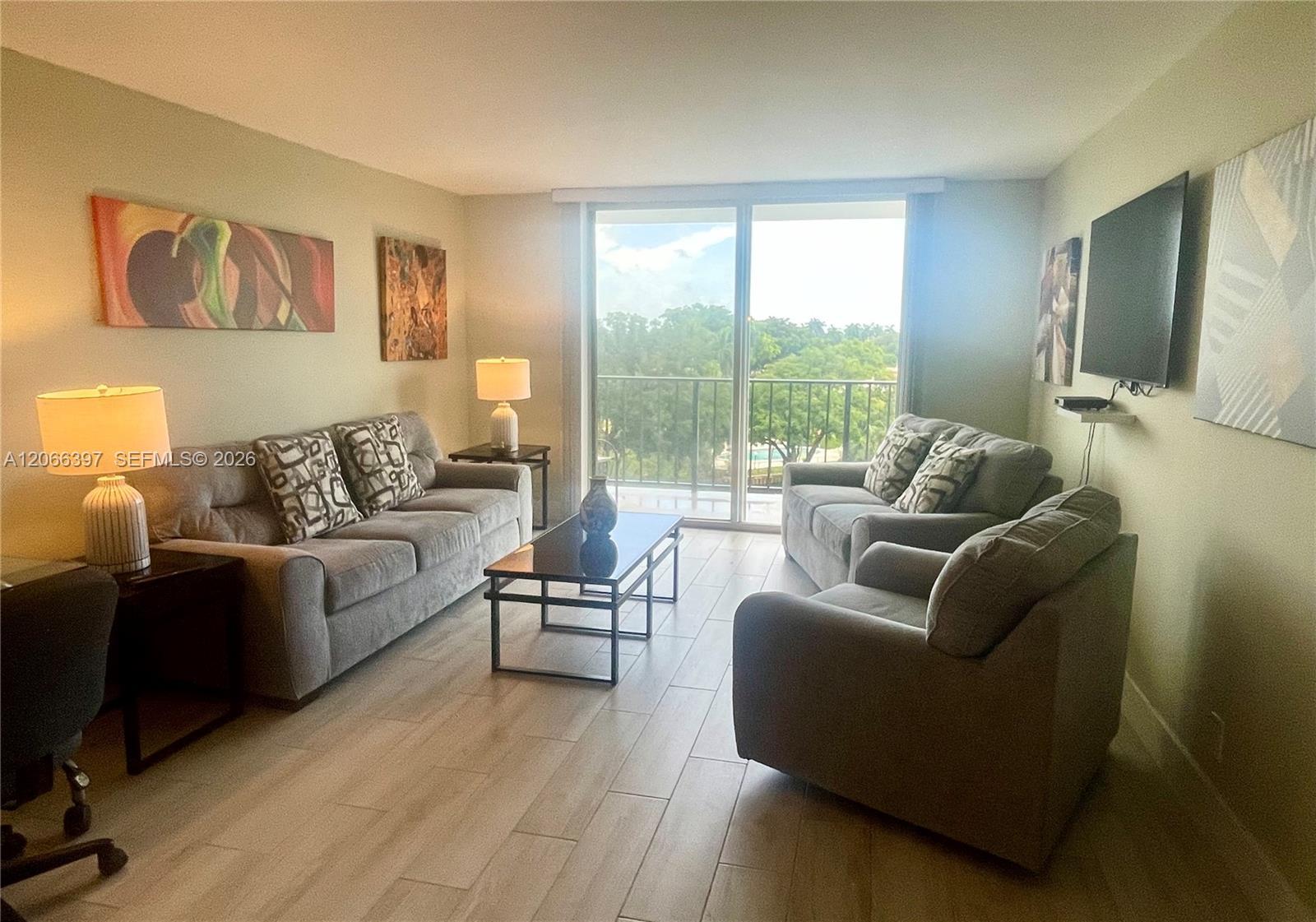 1800 N Andrews Ave # 5D, Fort Lauderdale FL 33311 photo 3