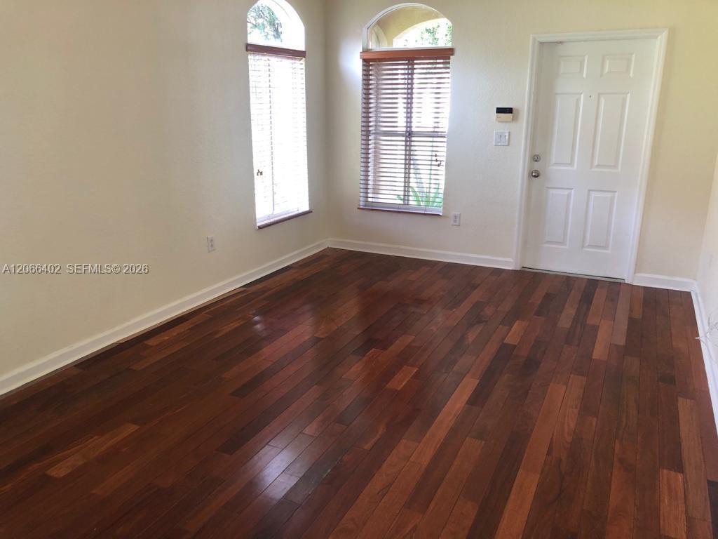 5598 NW 113th Ave, Doral FL 33178 photo 4