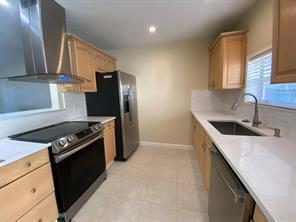 2634 NE 20TH Street, Pompano Beach FL 33062 photo 3