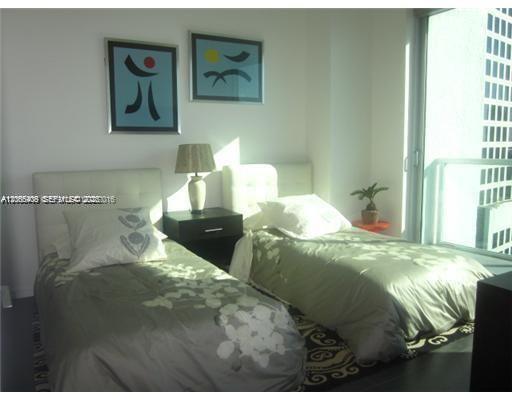 55 SE 6th St # 4102, Miami FL 33131 photo 5