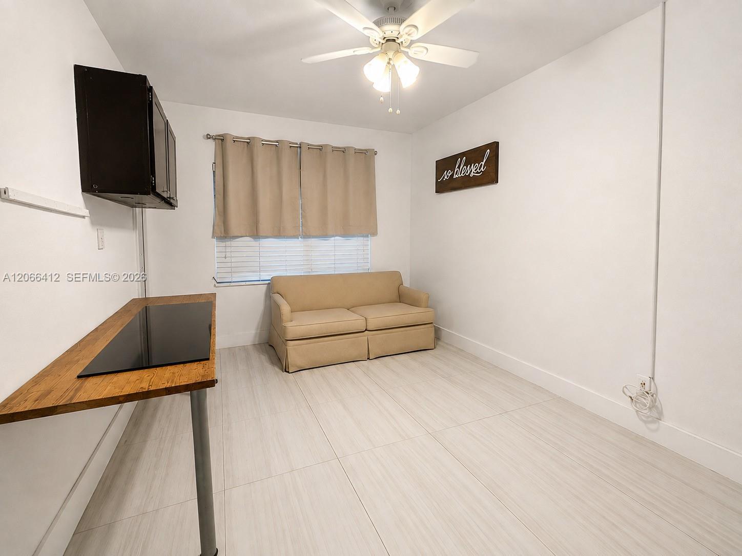 250 SE Park St # 3, Dania Beach FL 33004 photo 3
