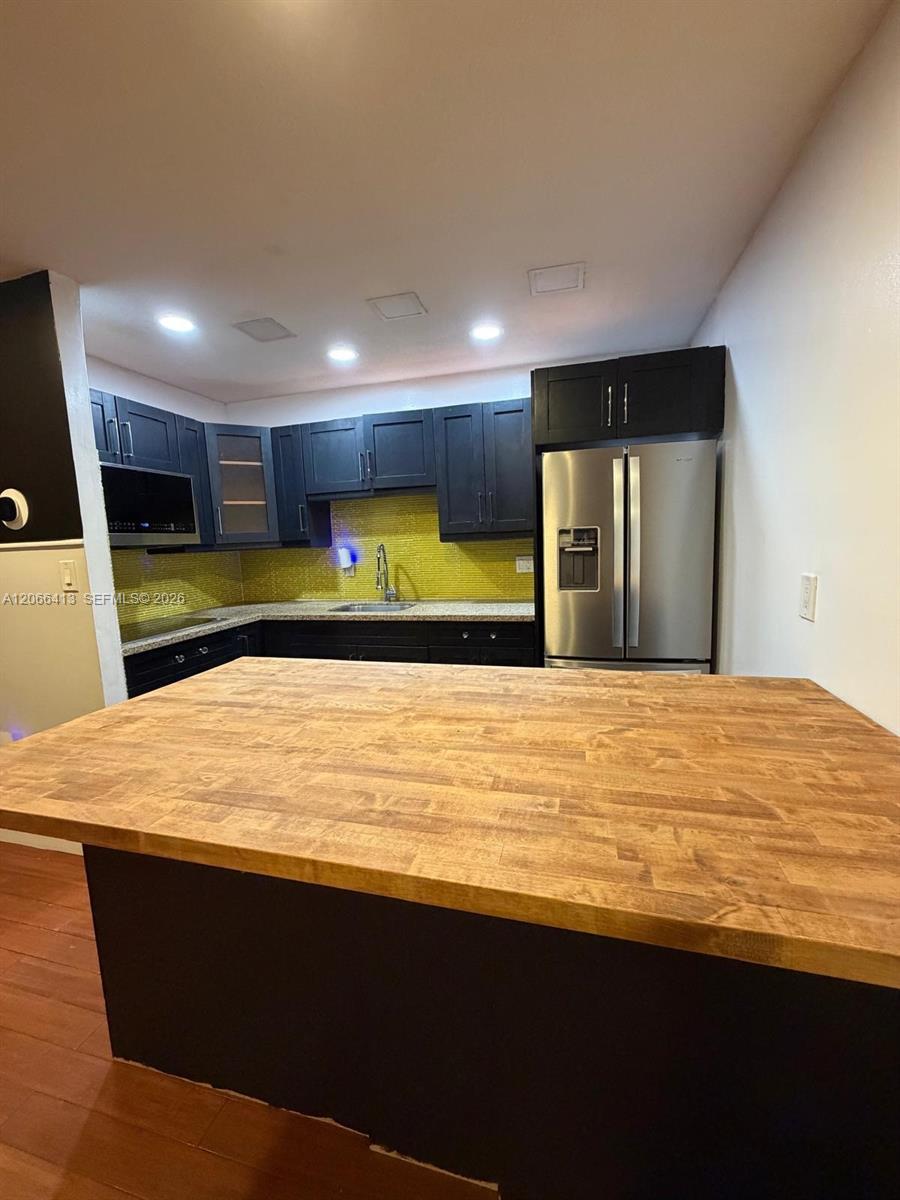 5769 Washington St # G21, Hollywood FL 33023 photo 3