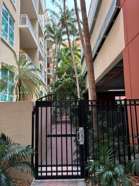 2001 Biscayne Blvd # 3209, Miami FL 33137 photo 2