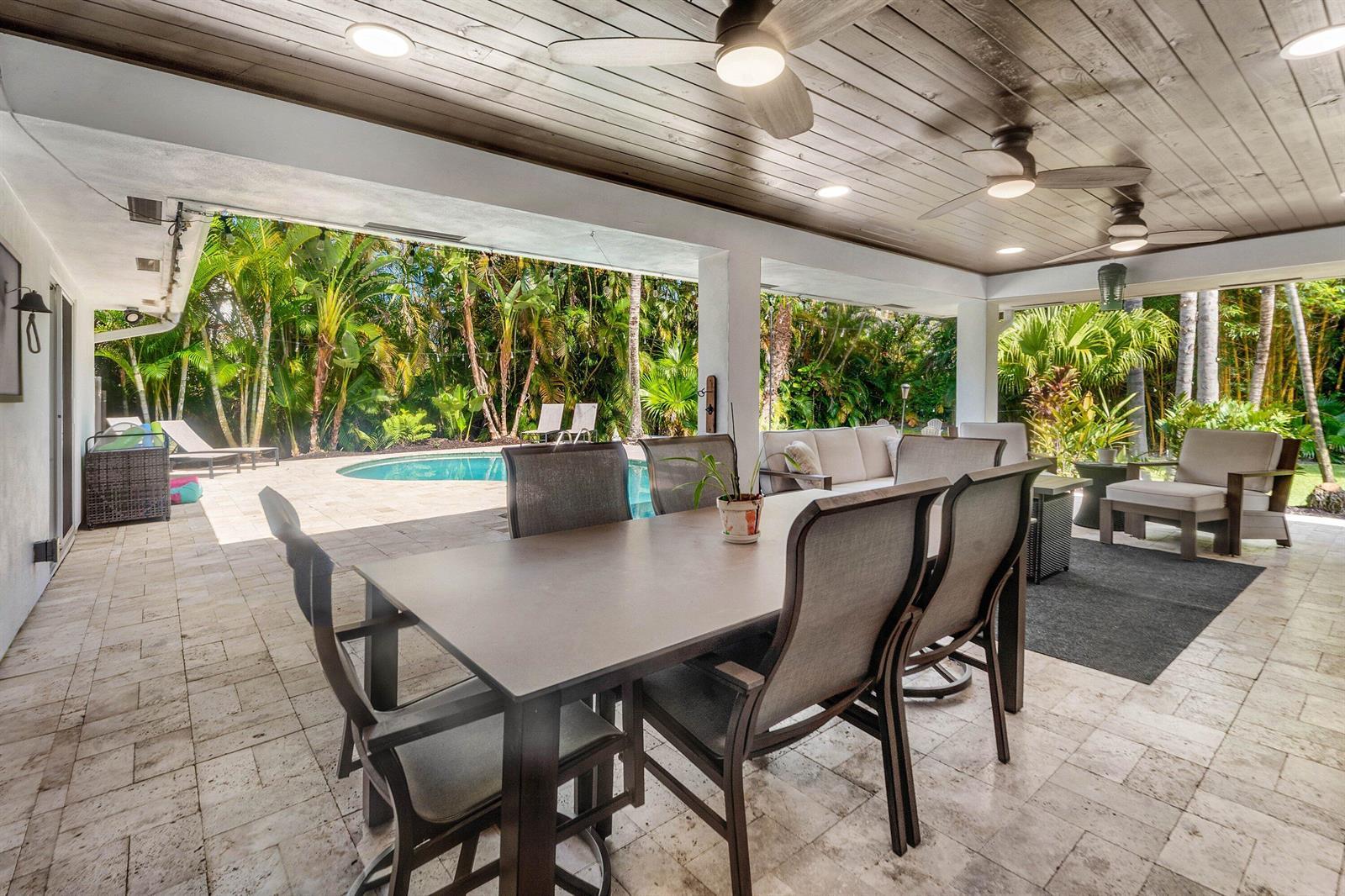 18329 LOXAHATCHEE RIVER Road, Jupiter FL 33458 photo 5