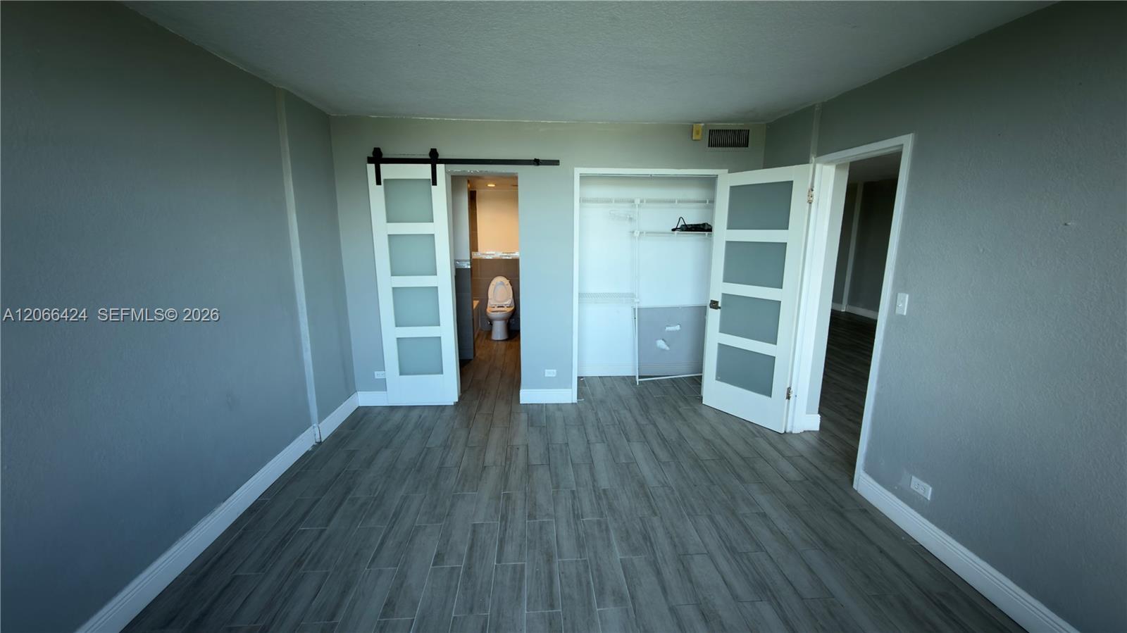 3660 NE 166th St # 607, North Miami Beach FL 33160 photo 4