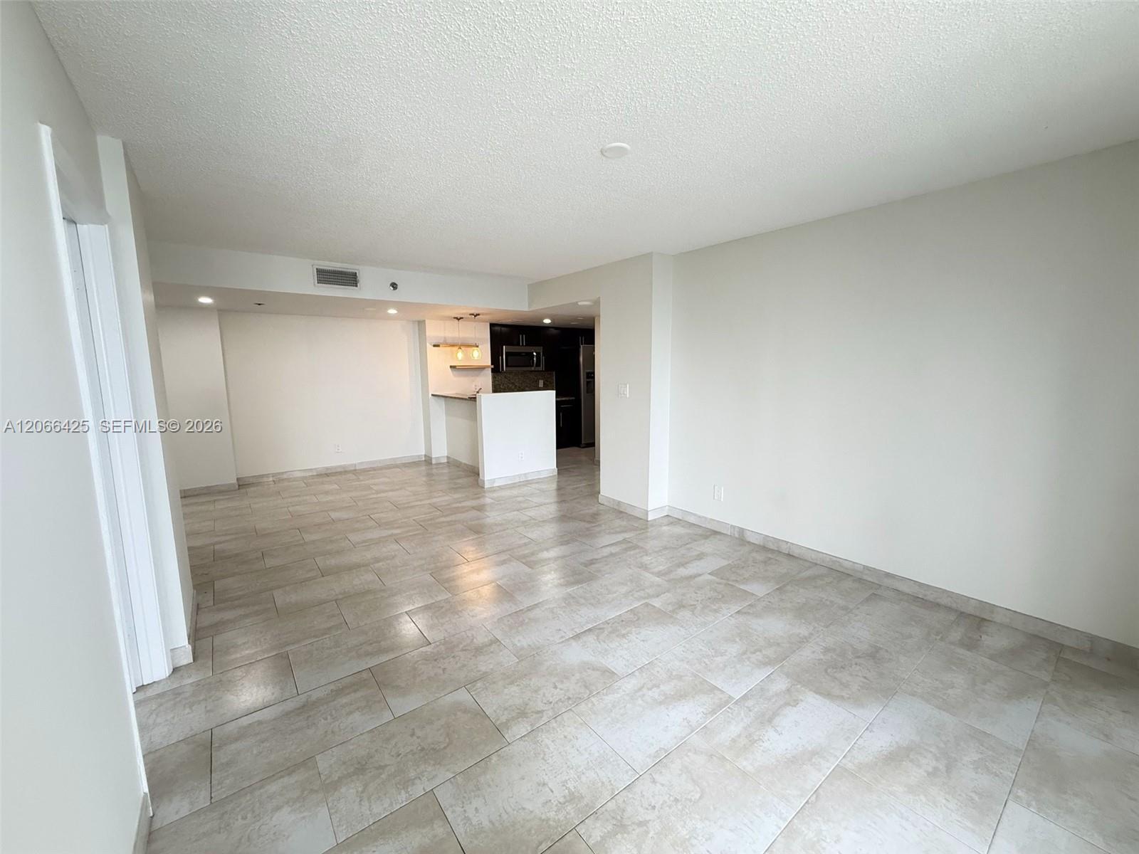 770 Claughton Island Dr # 1914, Miami FL 33131 photo 4