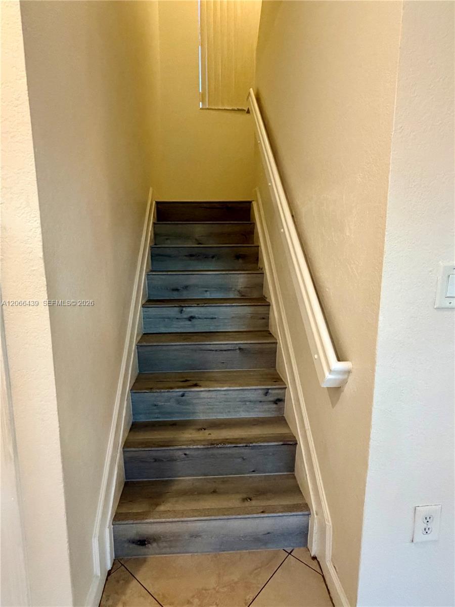 3191 NE 4th St, Homestead FL 33033 photo 3