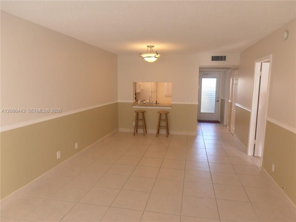9420 Poinciana Pl # 407, Davie FL 33324 photo 4