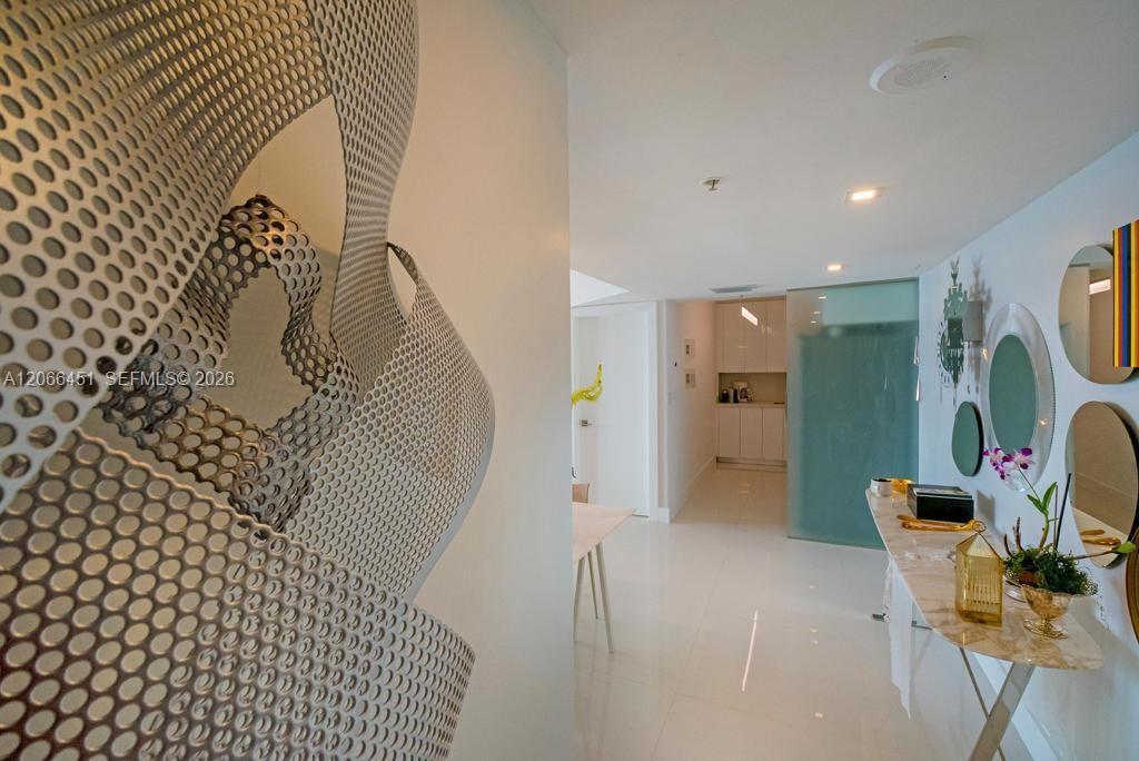 800 Claughton Island Dr # 704, Miami FL 33131 photo 4