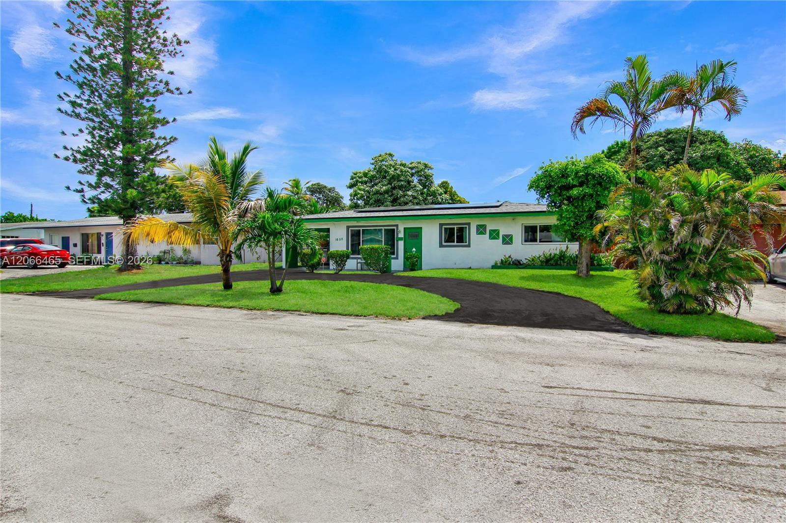 1650 NW 1st Way, Pompano Beach FL 33060 photo 2