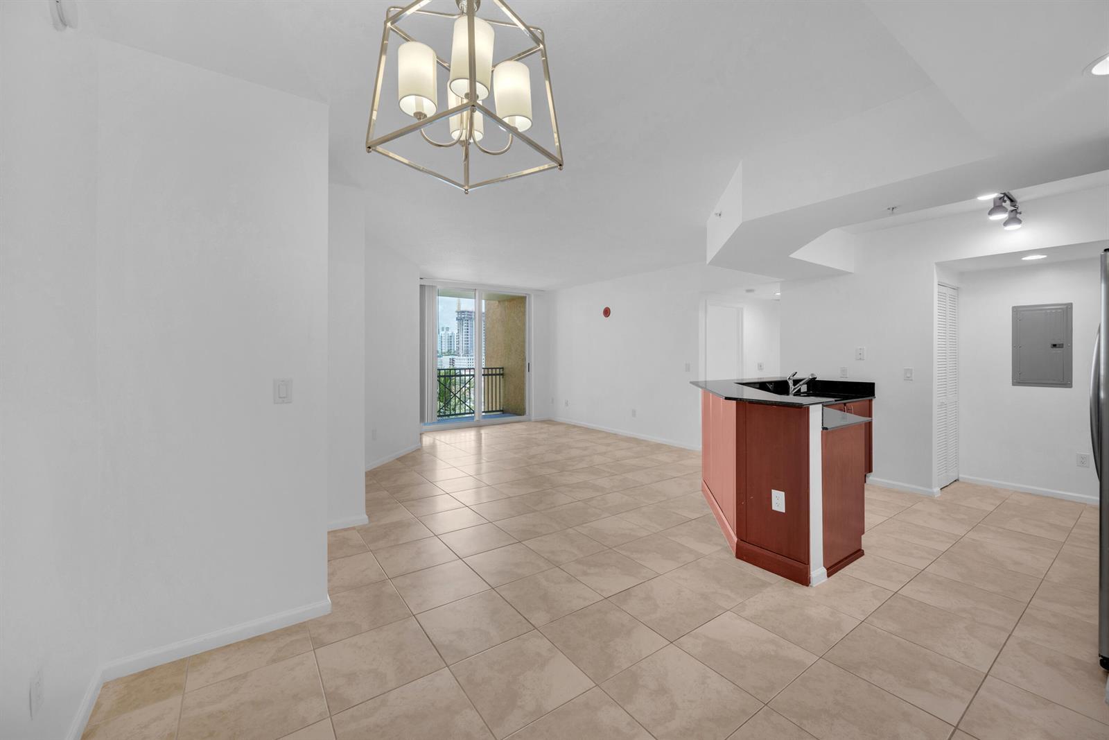 403 S Sapodilla Avenue # 612, West Palm Beach FL 33401 photo 4