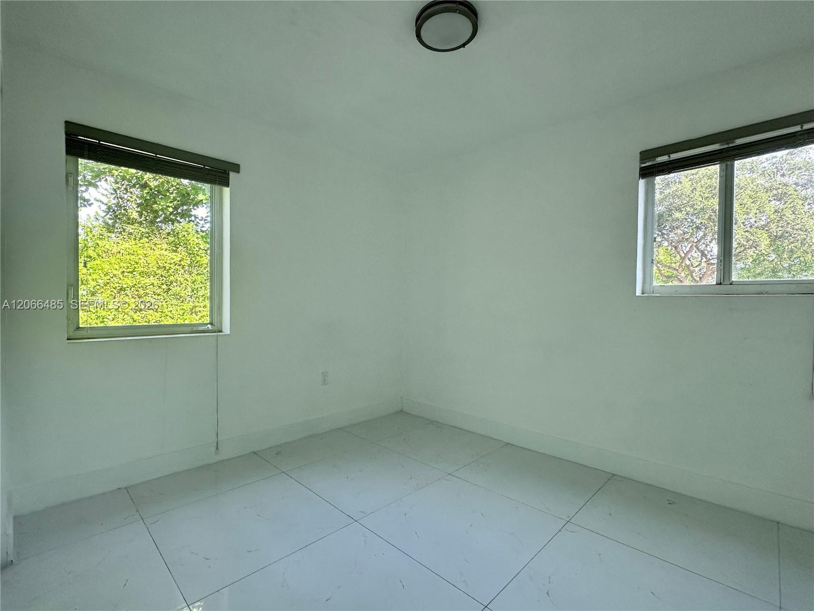 12780 NW 16th Ave, North Miami FL 33167 photo 5