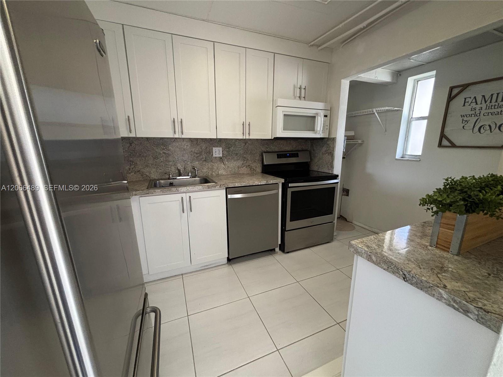 8060 Fairview Dr # 101, Tamarac FL 33321 photo 3