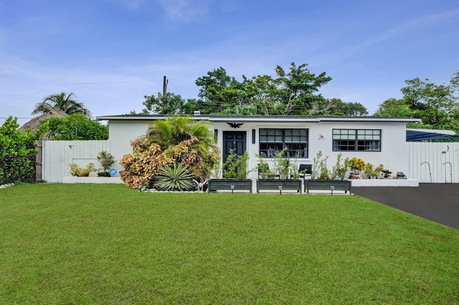 4131 NW 11th Avenue, Fort Lauderdale FL 33309