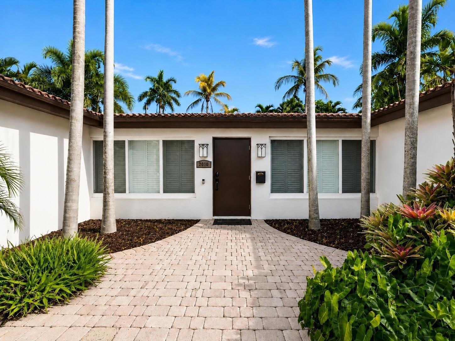 2010 NE 59th Place, Fort Lauderdale FL 33308 photo 2