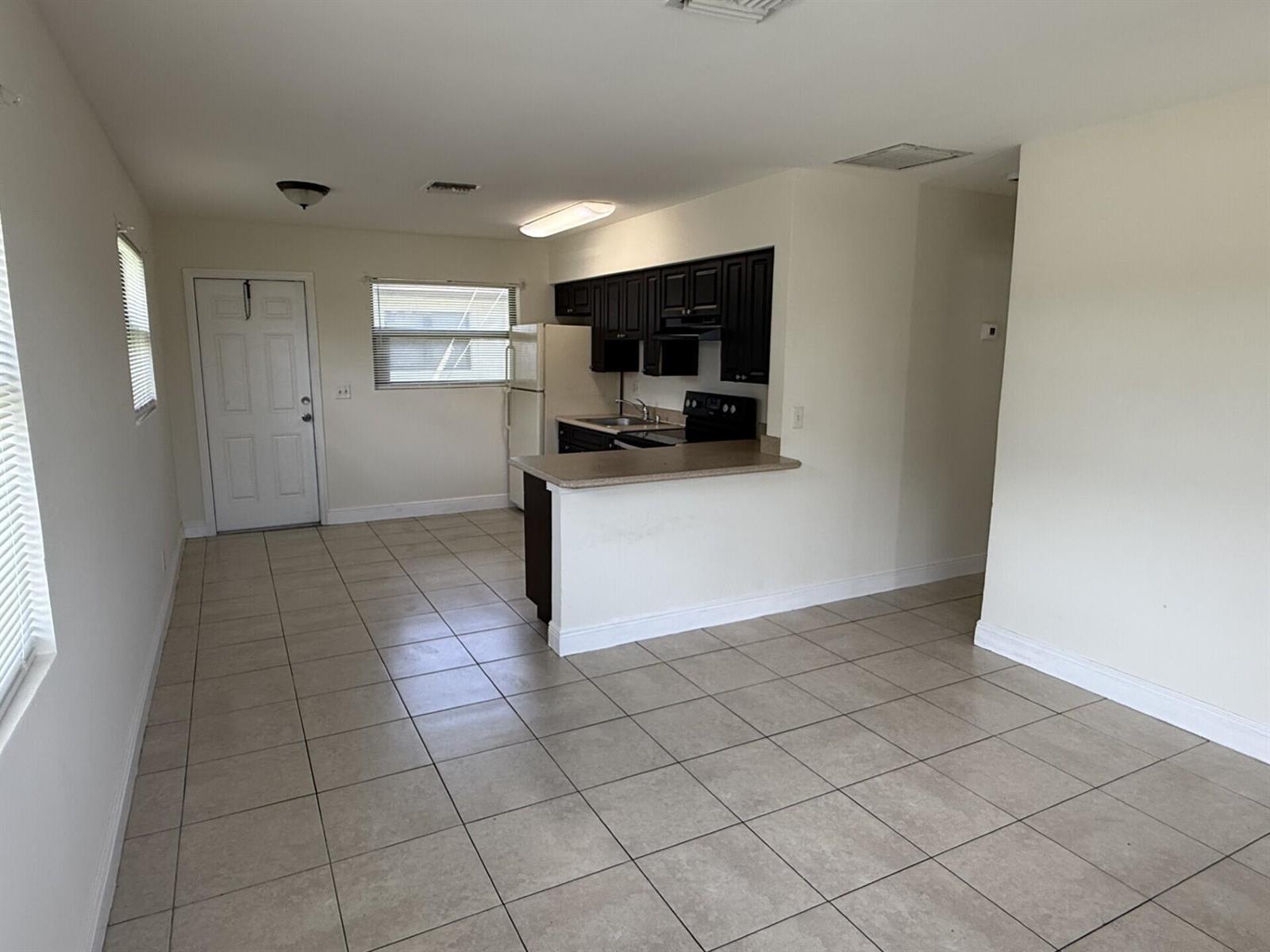 2820 Avenue S # A1, Riviera Beach FL 33404 photo 3