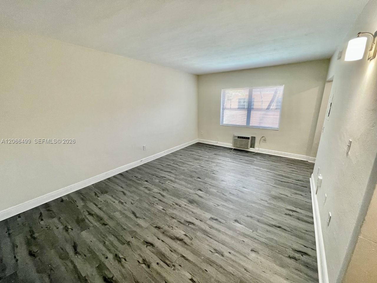218 Santillane Ave # 21, Coral Gables FL 33134 photo 4