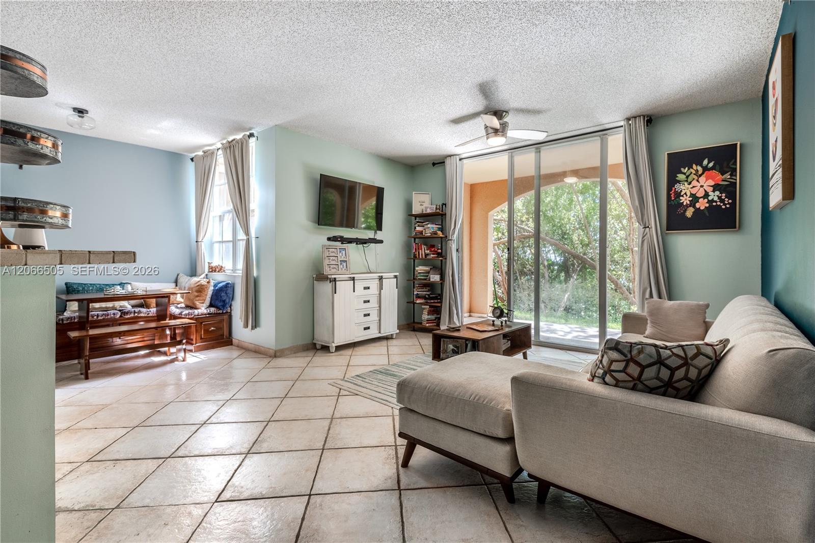 19601 E Country Club Dr # 7104, Aventura FL 33180 photo 4