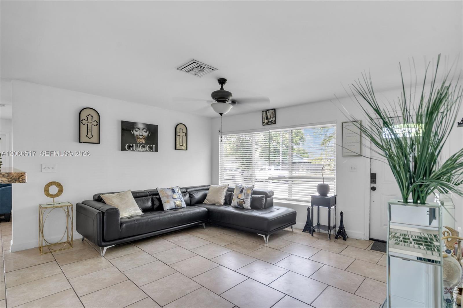 2721 NE 8th Ave, Pompano Beach FL 33064 photo 5