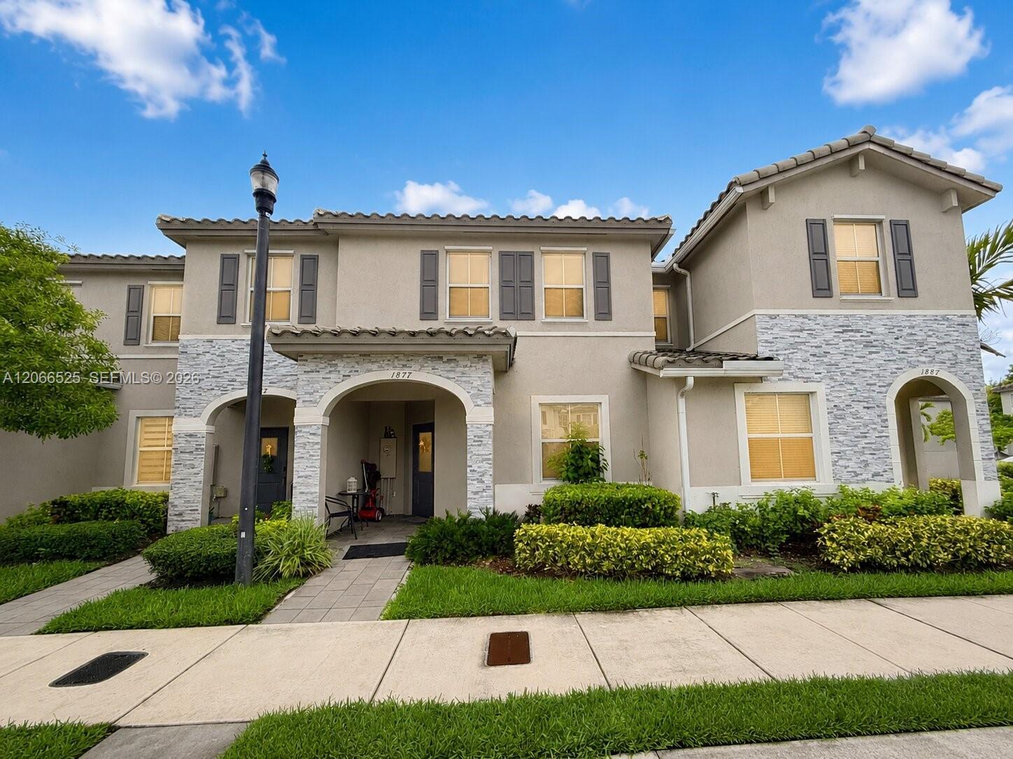 1877 SE 26th Ter, Homestead FL 33035